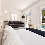 Hotel apartamentowy Pela
