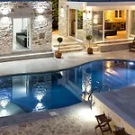 Hotel apartamentowy Pela 3*