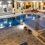 Hotel apartamentowy Pela Alikí