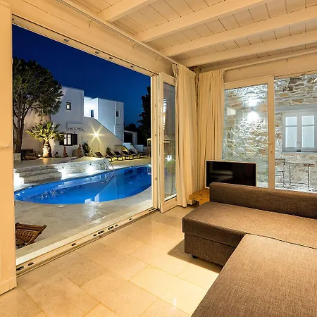 Pela Appart hôtel 3*