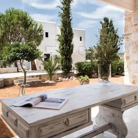 Pela Appart hôtel 3*