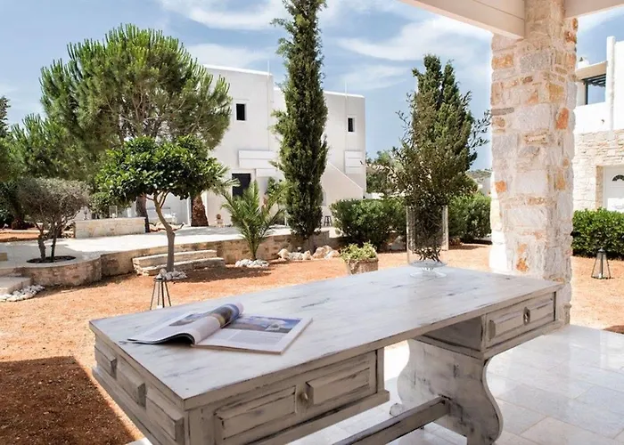 Pela 3* Aliki (Paros)