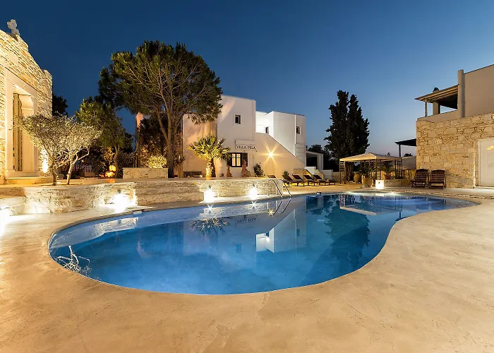 Pela Aparthotel Aliki (Paros)